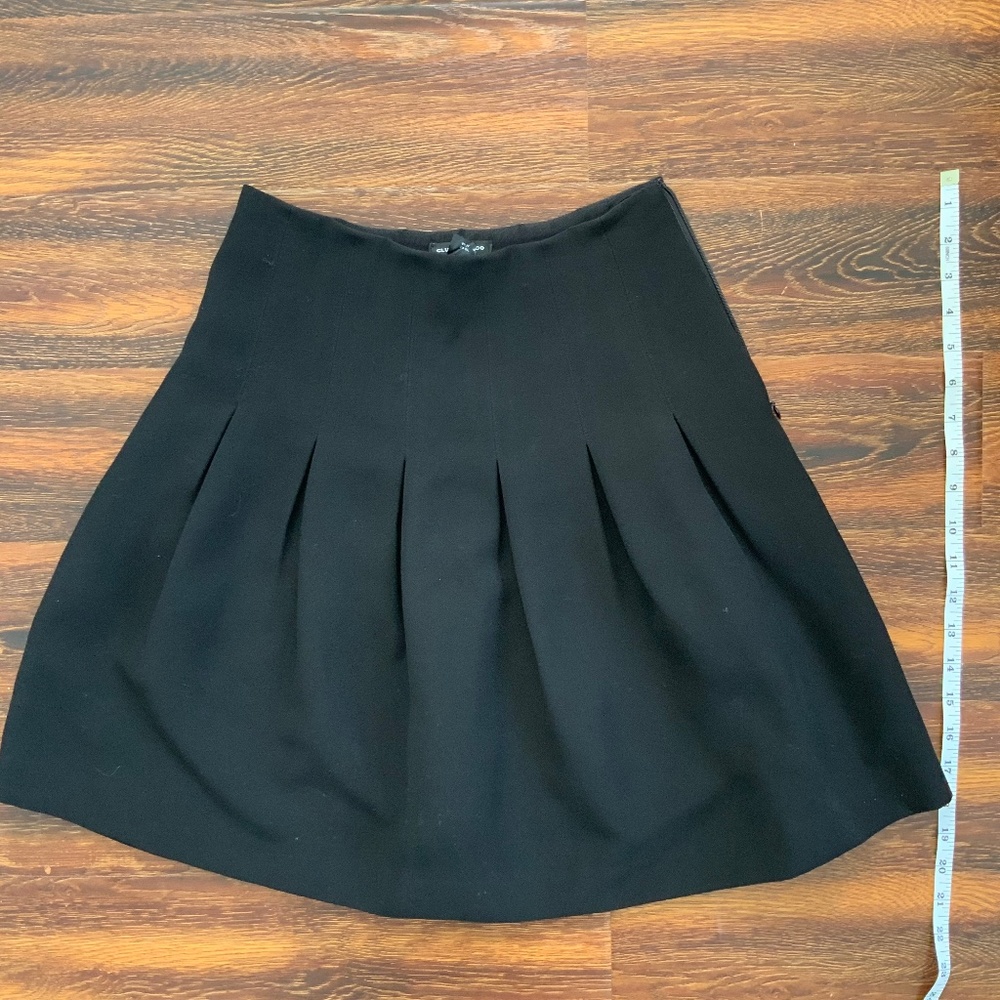 Club monaco, A line skirt, size 00
